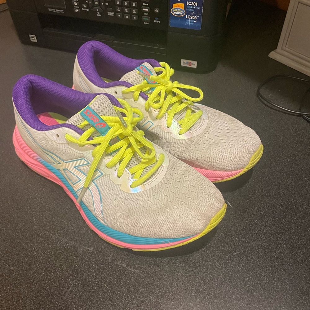 ASICS Women's White and Purple Athletic Shoes